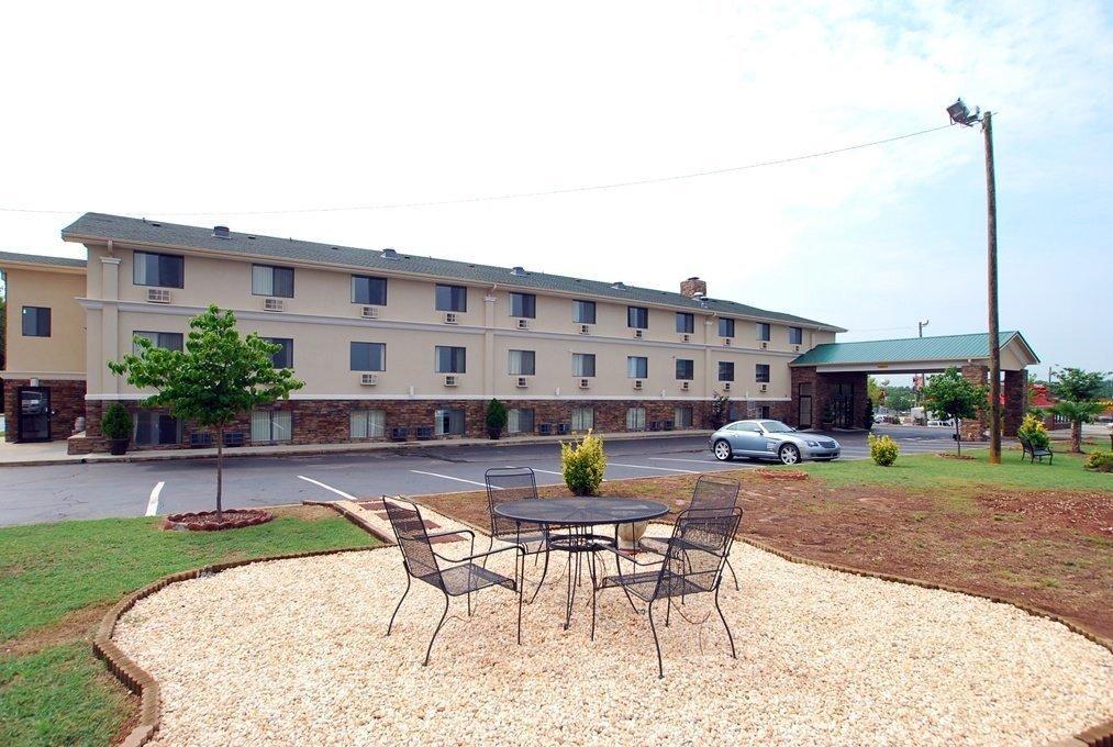 Super 8 By Wyndham Anderson/Clemson Area Motel Buitenkant foto